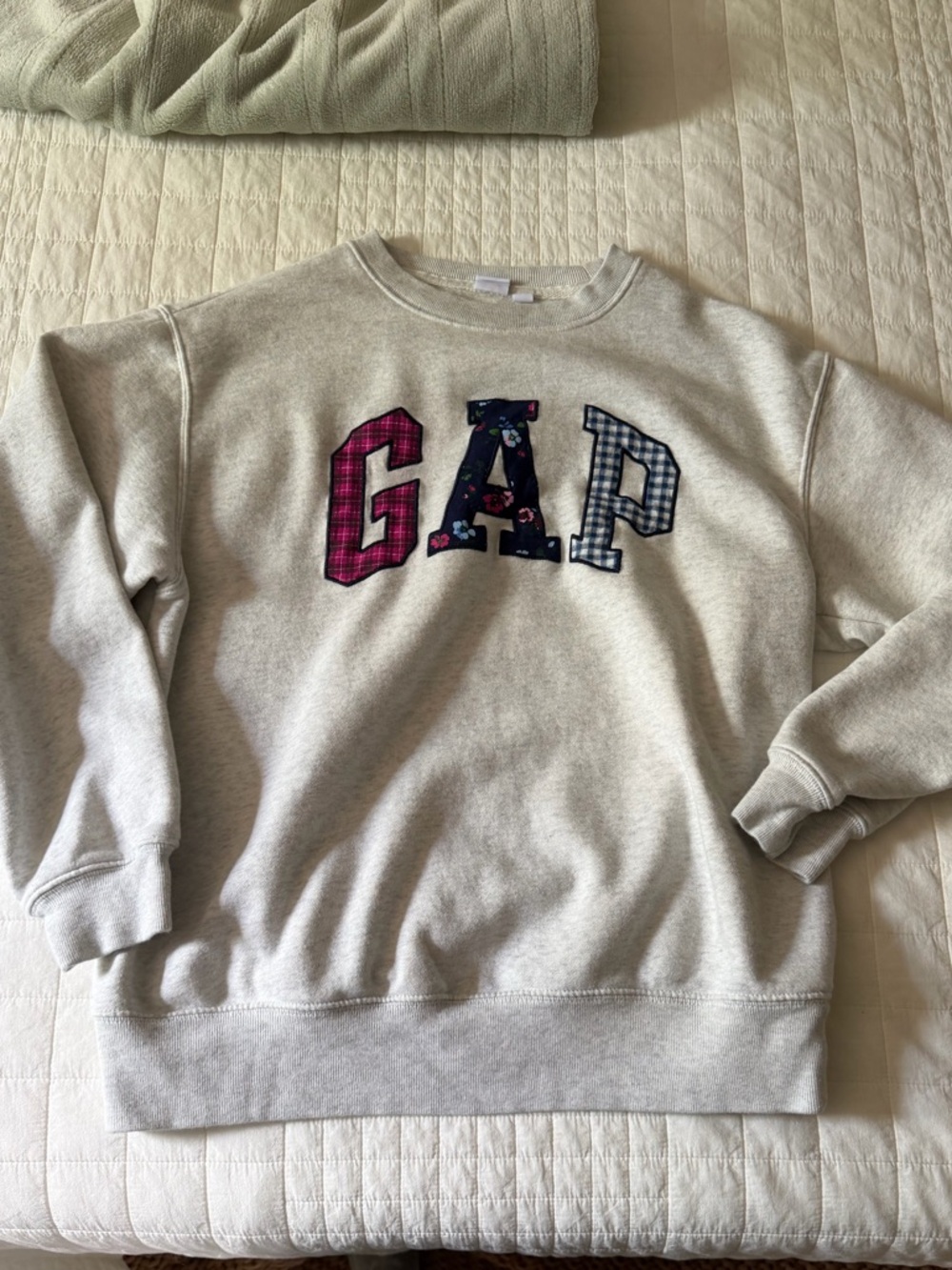 GAP Logo Sweatshirt